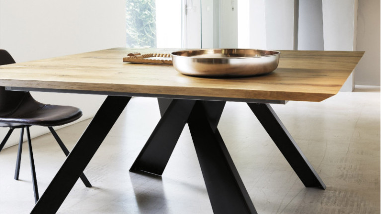 Table de repas extensible METAL | Créez une ambiance chaleureuse