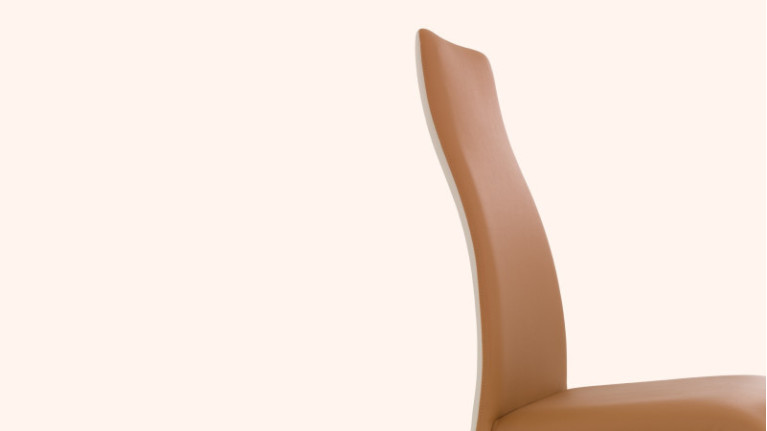 Chaise SVEVA | Confort et design pour votre salle à manger