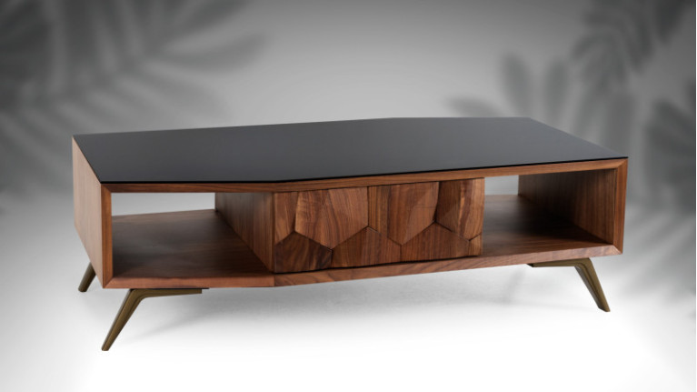 Table basse en noyer MIELLAT - entre le style art déco et contemporain