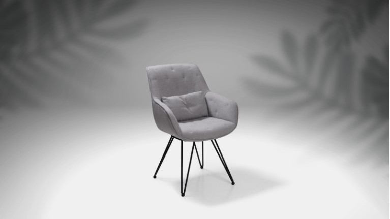 Fauteuil tissu JULIA I Assise couettée et piétement épingle en métal