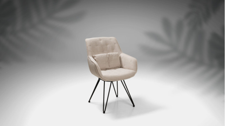 Fauteuil tissu JULIA I Assise couettée et piétement épingle en métal