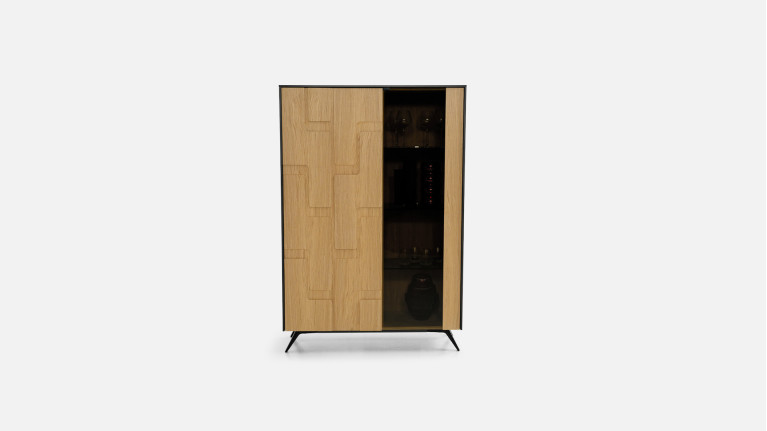 Vitrine 2 portes chêne PUZZLE | Un design sculptural