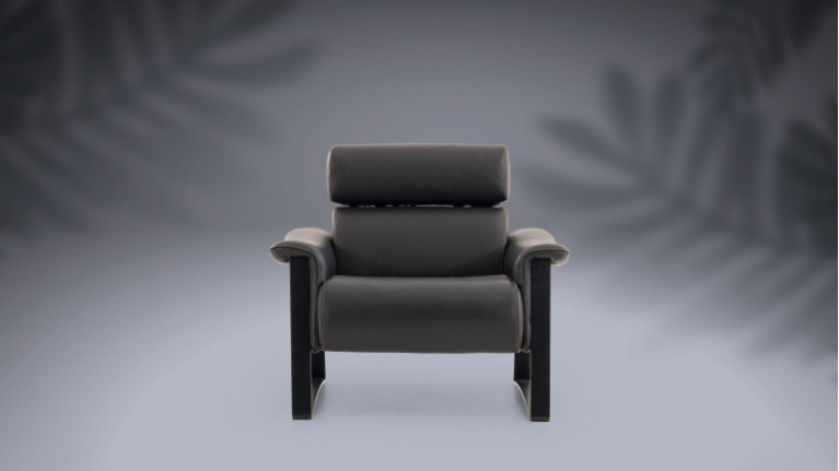 Fauteuil FALCON | L'élégance du cuir associé au tissu.