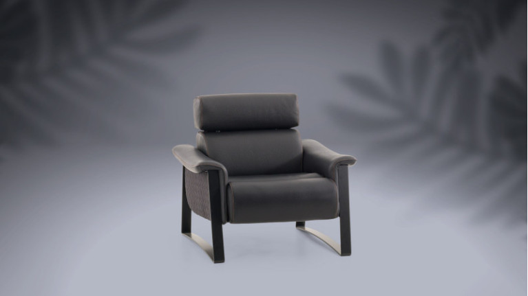 Fauteuil FALCON | L'élégance du cuir associé au tissu.