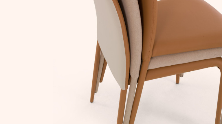 Chaise SVEVA | Confort et design pour votre salle à manger