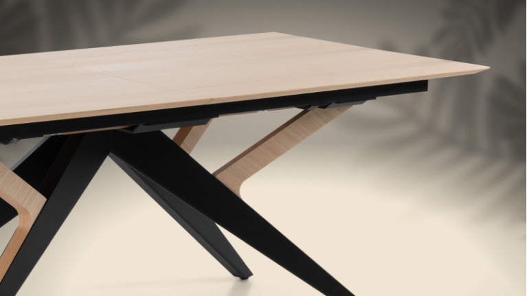 Table extensible MONTECARLO | Haut de gamme et sophistiquée