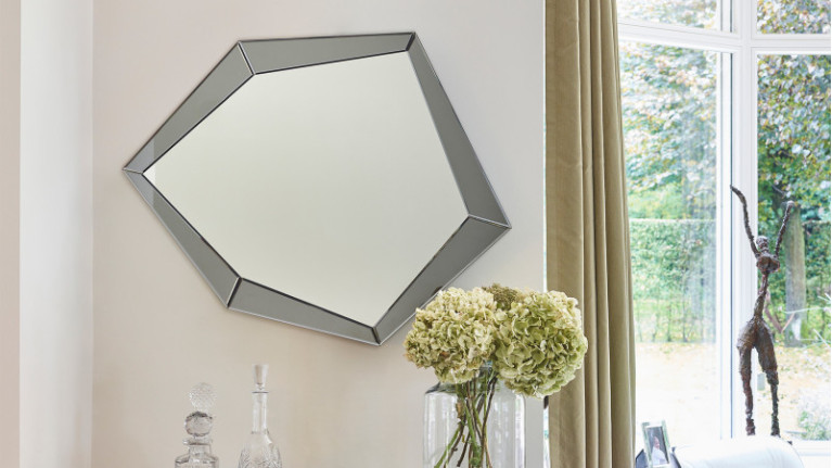 Miroir POLYGON GREY | Un miroir facetté pour un éclat infini